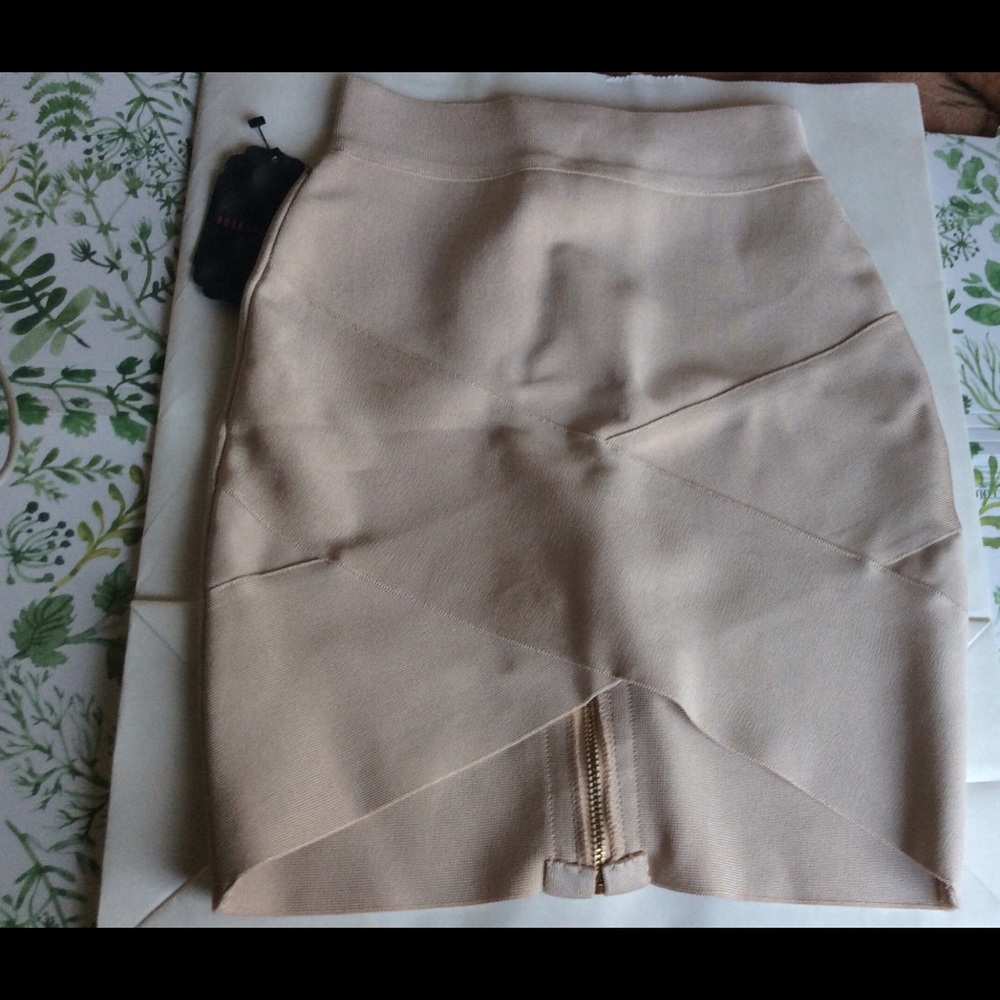 Brand new nude skirt.
